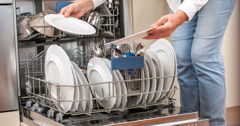 Nên chọn loại máy rửa bát nào?